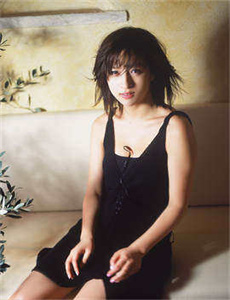 rtysxz/娇吟水荡浪妇